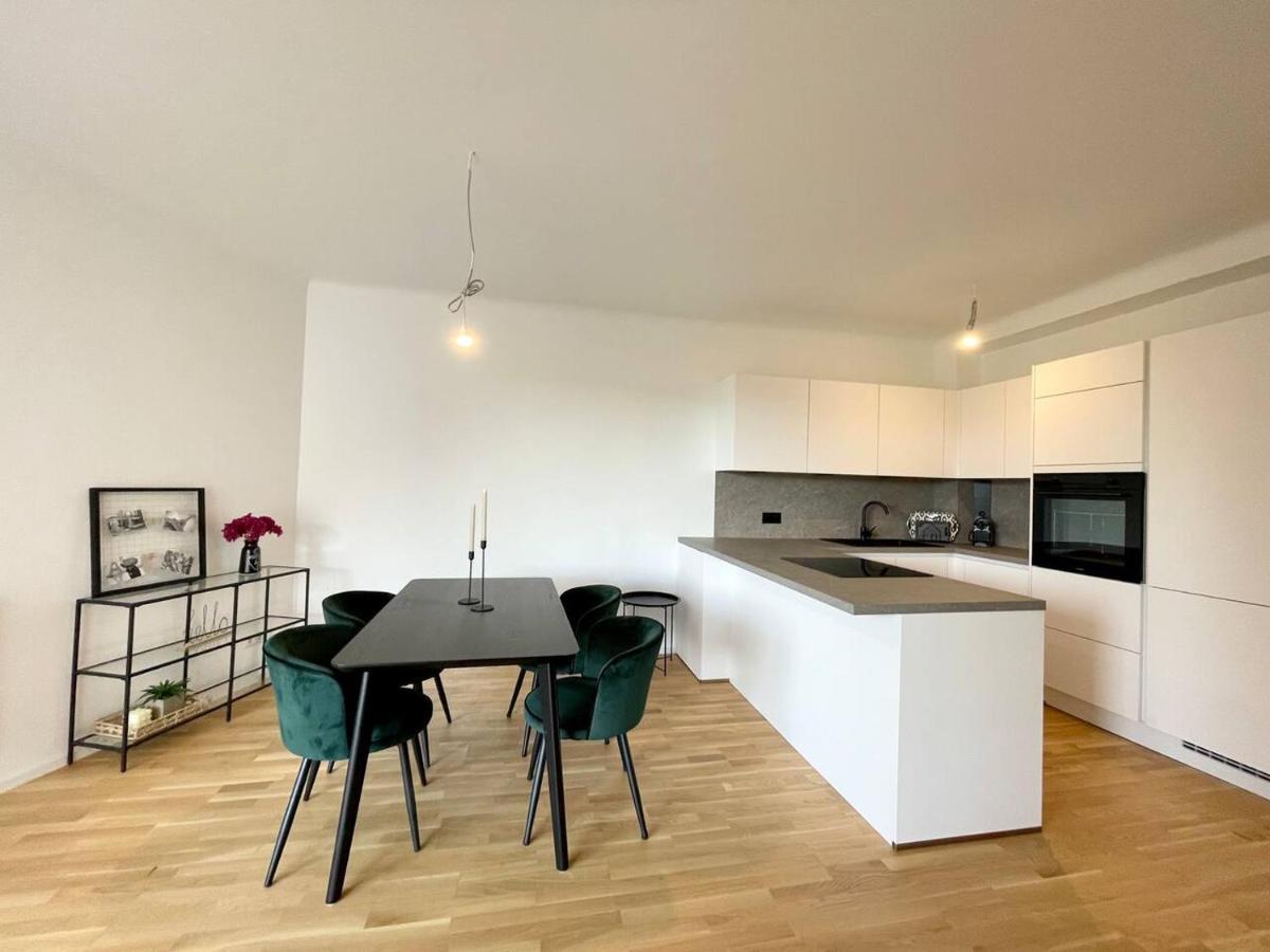 U4 Spittelau-tr9 * Vienne
